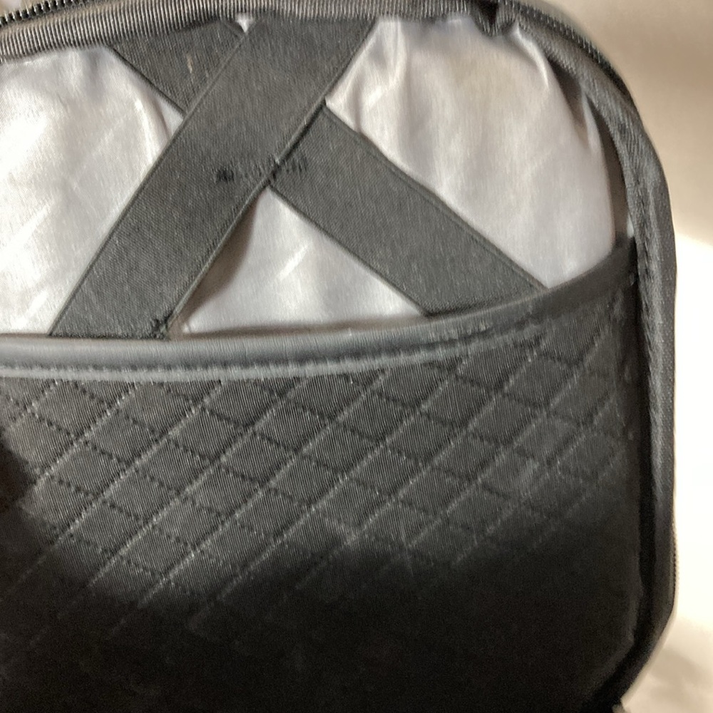 Arctic Hunter Sling Bag View 5